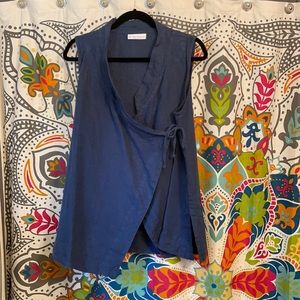 💯 Linen wrap. In EUC. Bryn Walker
